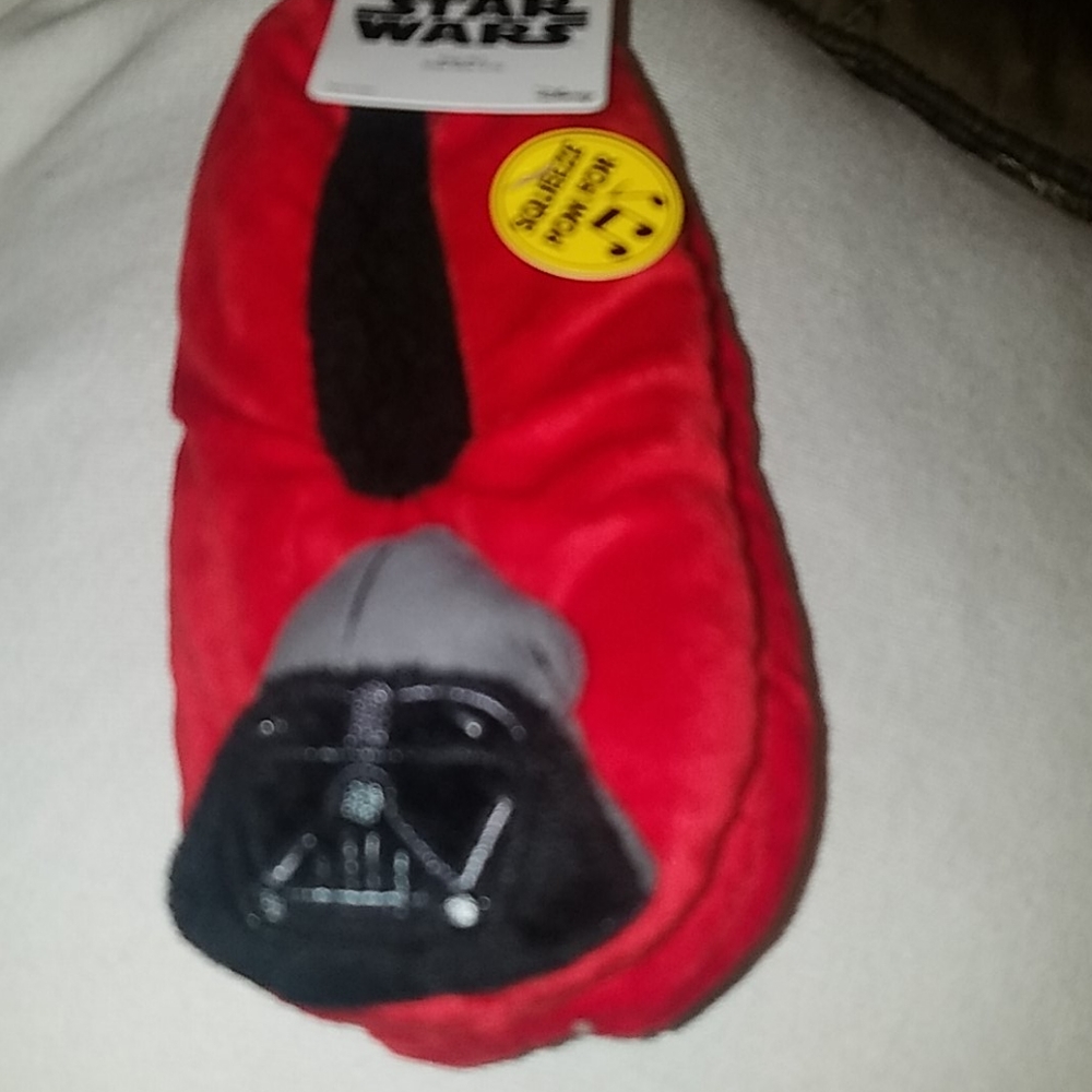 (2/$15)Snuggle Toes- Star Wars size M/L